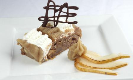 bûche de pain d'épices, poires et chocolat