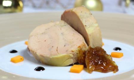 FOIE GRAS MI-CUIT AVEC CONFITURE D'OIGNONS ET FIGUES SECHES
